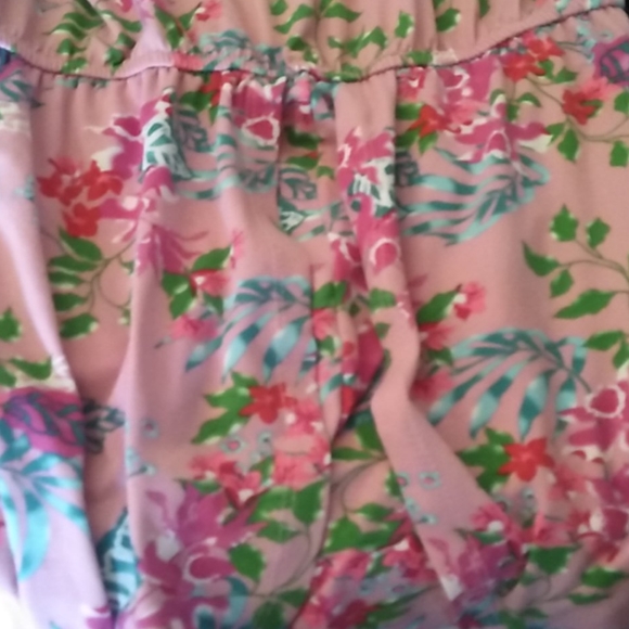 Rompers - Picture 2 of 6